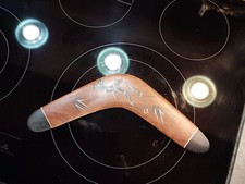 Boomerang Returning Traditional Hand Made Painted Signed LR