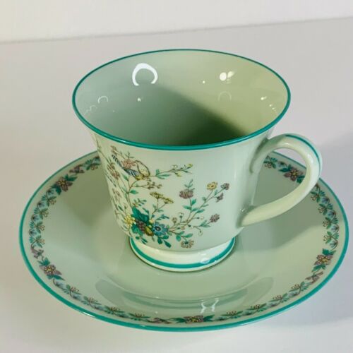 RETIRED Noritake BIRD OF PARADISE Tea Cup & Saucer 8223 W80 Green China Set - Picture 3 of 12