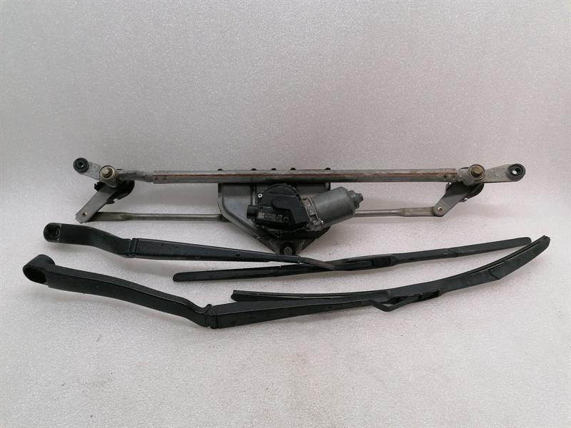 CHEVROLET CAMARO MK5 ZL1 Front Wiper Linkage 20955390 CHEVROLET CAMARO MK5 ZL1 Front Wiper Linkage 20955390