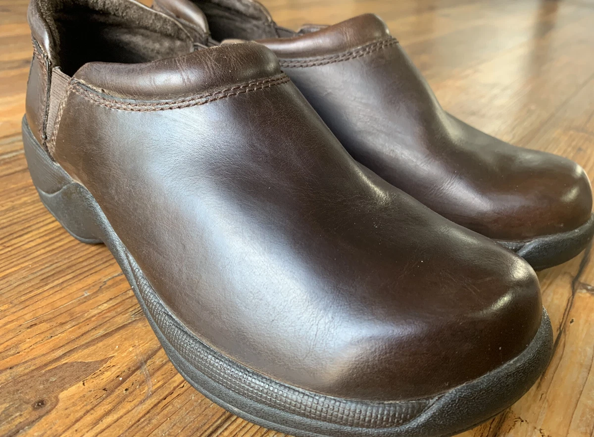 Dansko nurse clogs cheap