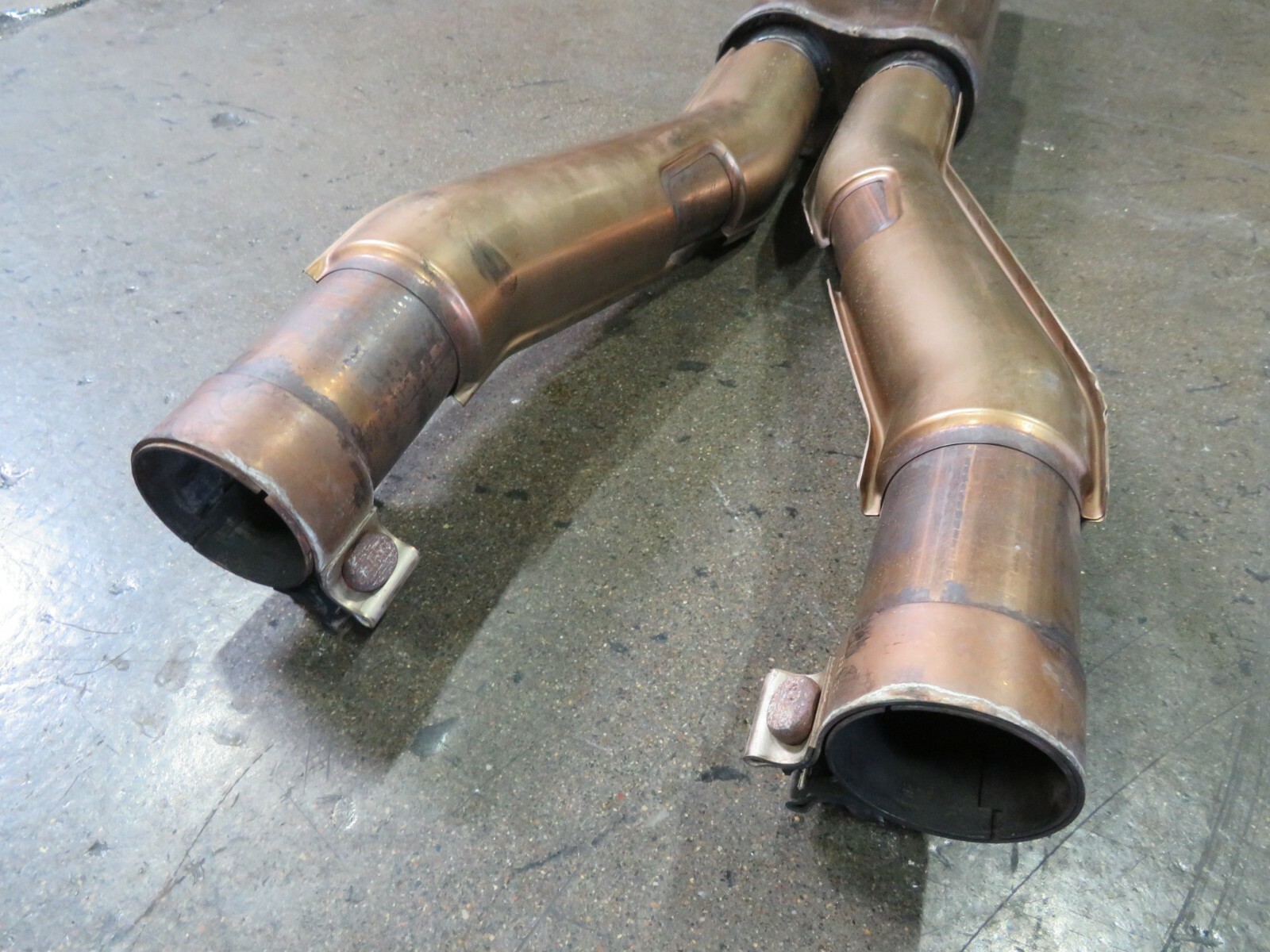 Ferrari California, Exhaust Cross Pipe, Used, P/N 254296