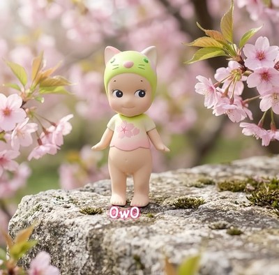 ☆サクランボとあんみつヒヨコが可愛いSpring猫ちゃんピアス☆ Sonny Angel Cherry Blossom Peaceful Spring Calico Cat Figure Pink