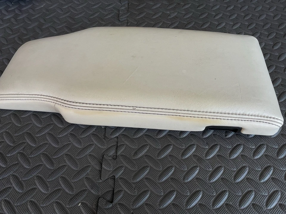 Lincoln Town Car 2003-2011 cuero consola tapa centro medio reposabrazos código FQ38 Foto 3 de 4