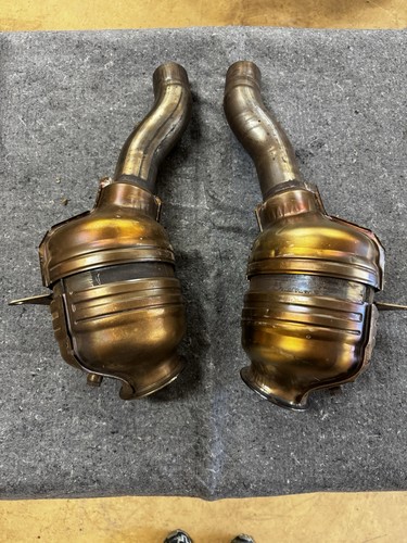 Ferrari 458 Catalytic converter Photo - $2,950