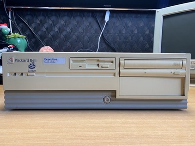   VINTAGE PACKARD BELL DESKTOP PC COMPUTER PENTIUM 1 FUNKTIONSFÄHIG MIT WIN95