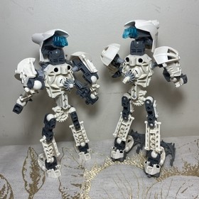 Set Of 2 LEGO Bionicle Toa Metru Toa Nuju (8606) Complete Figure - No packaging