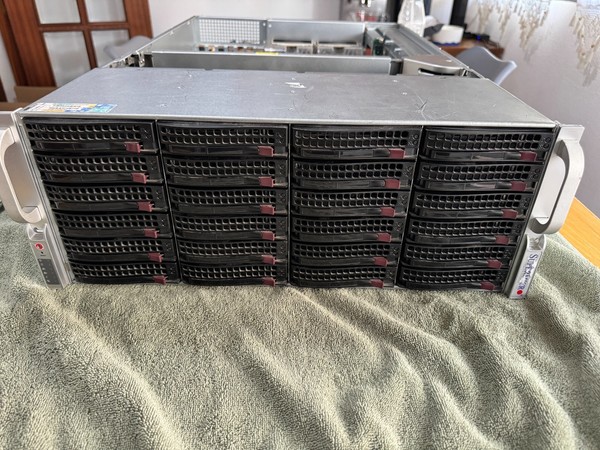 Supermicro CSE-846 4U 24-Bay 3.5” Server Chassis | SAS2 Backplane | 2× PWS-920SQ