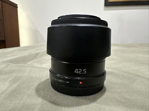 Panasonic LUMIX G 42.5mm F1.7 ASPH. POWER OIS H-HS043 Prime Lens - Black