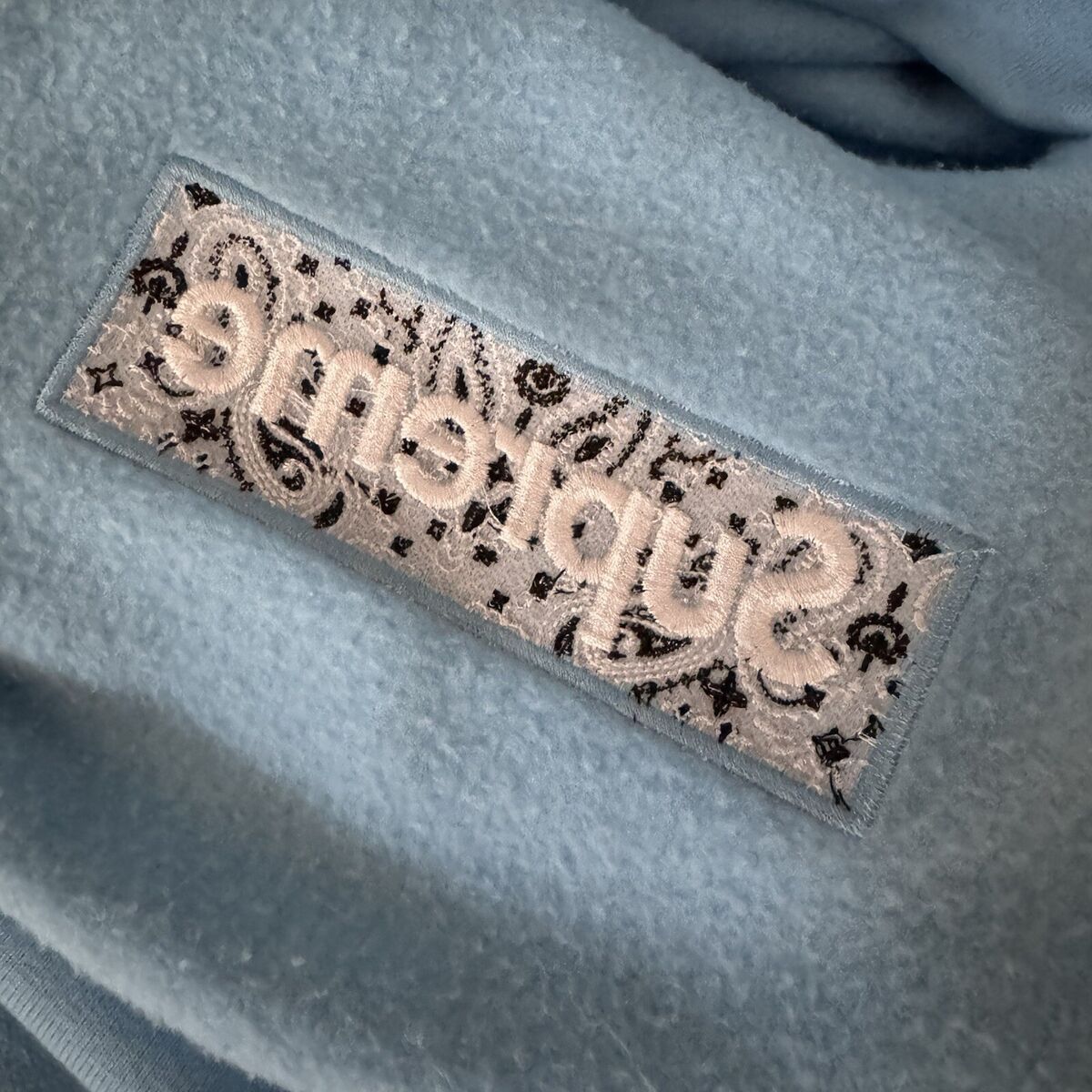Supreme Bandana Box Logo Hooded Sweatshirt FW19 Light Baby Supreme Bandana Box Logo Hooded Sweatshirt FW19 Light Baby