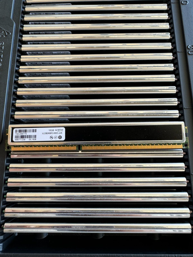 Lot of VLP 25x 16GB (400GB) PC3-10600R RDIMM ECC REG Server RAM VL33B2K66F2-K9SD