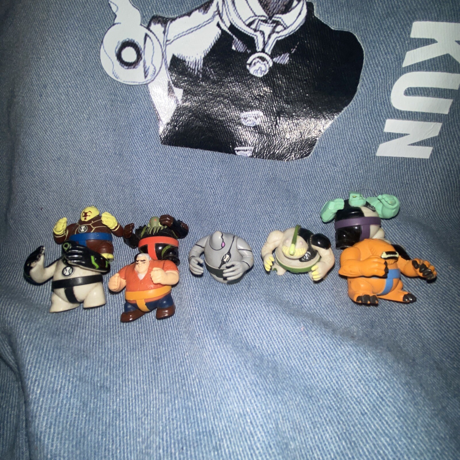 Ben 10 Sumo Slammers Lot of 8 Mini Figures Bandai 2006 Cartoon Network - Rare Ben 10 Sumo Slammers Lot of 8 Mini Figures Bandai 2006 Cartoon Network - Rare