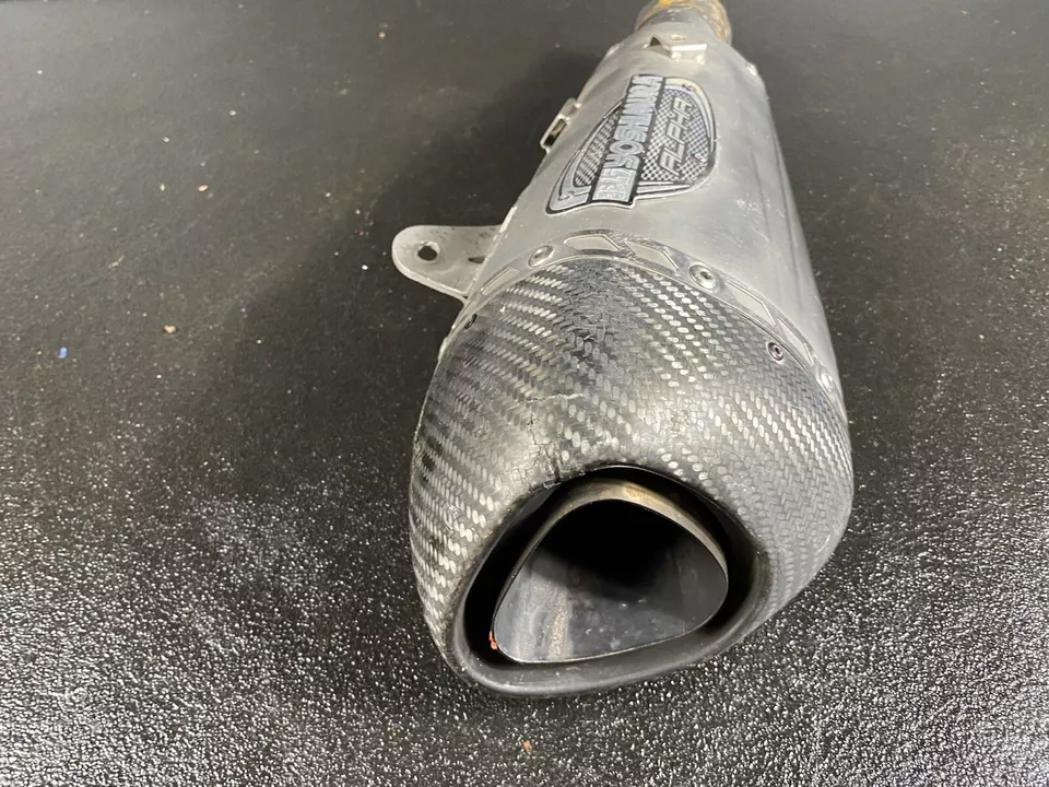 Suzuki GSXR600 GSXR 600 YOSHIMURA 2007 silenciador de escape tubo de lata Foto 3 de 4