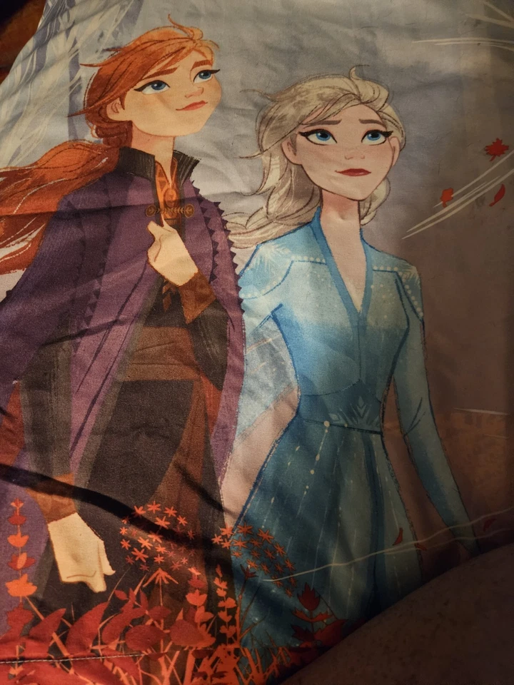 Juego de edredón y sábanas para niños Disney Frozen 2 Twin Elsa, Anna, Olaf Foto 4 de 4