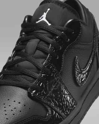Nike WMNS Air Jordan 1 Low SE 