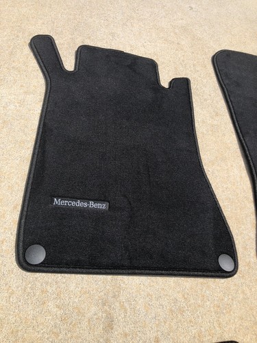 03-2009 Mercedes-Benz W209 CLK55 CLK63 AMG Floor mats mat CLK500 CLK320 Genuine - Picture 5 of 8