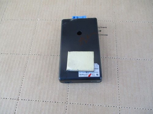 2011 MERCEDES-BENZ C 300 STEREO i-POD MEDIA INTERFACE CONTROL MODULE - Picture 1 of 3