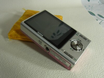 FUJIFILM FINEPIX Ｚ250 fd Fujifilm Finepix Z250fd White 10.0MP Digital Camera English