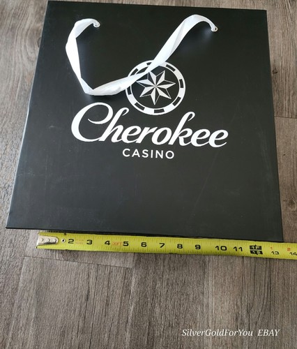 CHEROKEE CASINO PROMOTIONAL Cocktail Martini Shaker Martini Glasses Bar Set - Picture 7 of 7