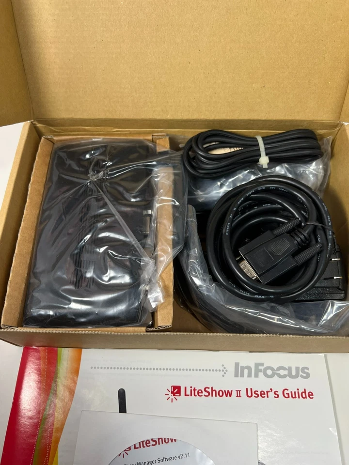 InFocus LiteShow II Secure Wireless Wifi Projection System for any VGA Projector - Image 3 of 4