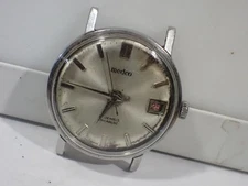 Medco 17 Jewel Men's Manual Wind Wristwatch runs Palmer Sales Corp Cal 73-4N