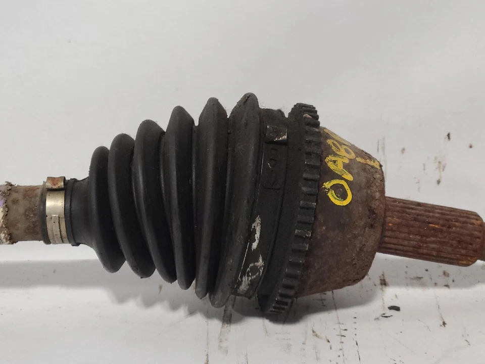 Used Front Left Drive Axle Shaft fits: 2003 Mercury Sable Front 6-183 3.0L L. w/ - Image 2 of 4