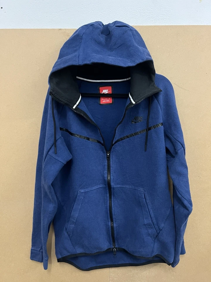 Nike Tech Fleece, photo 4 of 5