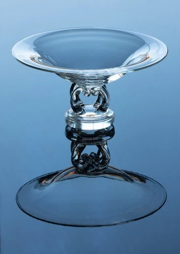 Art Glass STEUBEN Glass 7884 Centerpiece Round 4-Scroll Pedestal Footed Bowl 10"