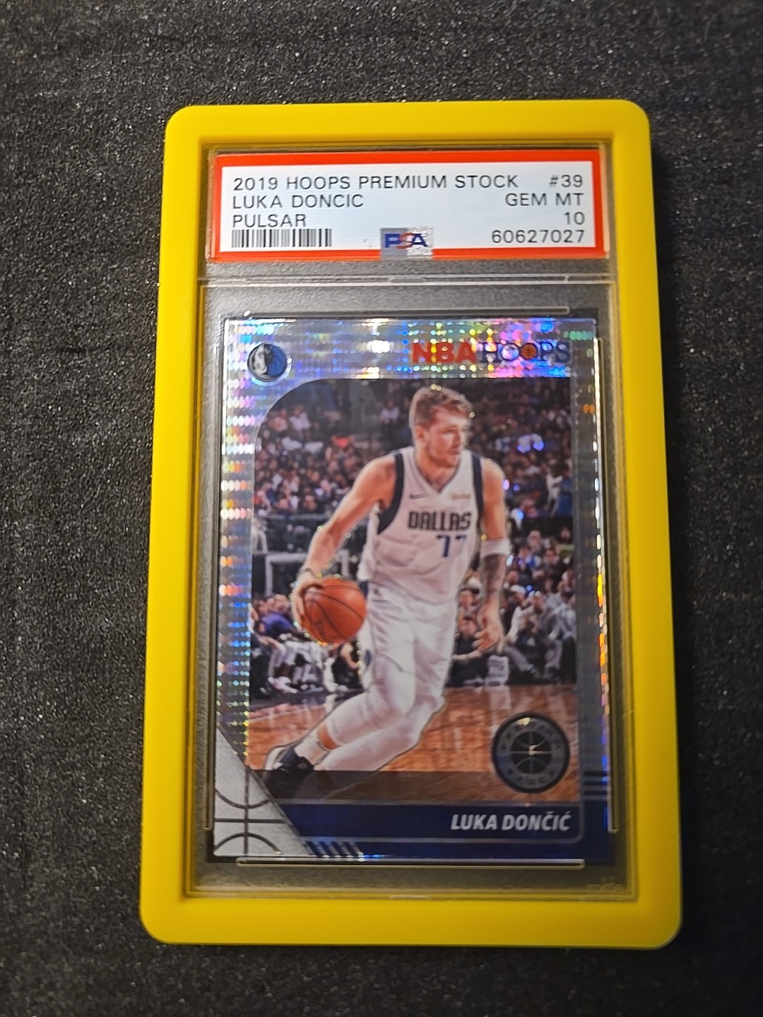 2019 Hoops Premium- Luka Doncic pulsar - psa 10 view 2