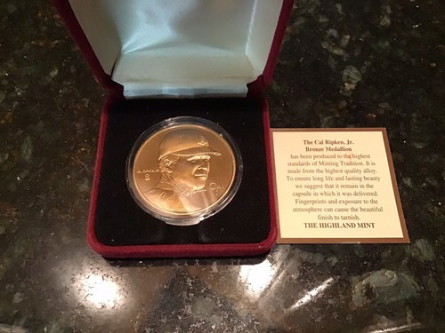 CAL RIPKEN, JR MLB Bronze Mint-Coin Collection Limited Edition COA - Picture 2 of 6