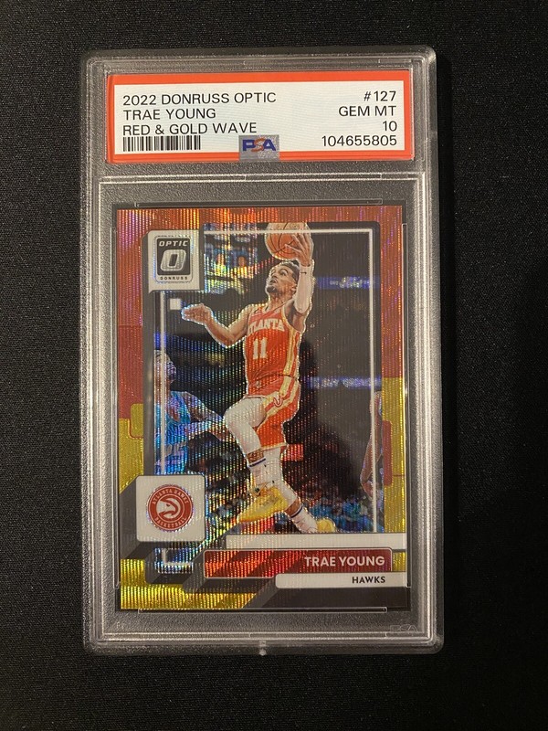 2022 Panini Donruss Optic #127 Trae Young Red & Gold Wave PSA 10 🔥