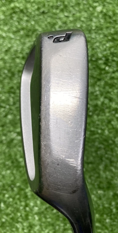 Golden Bear Signature Series Pitching Wedge/ RH/ Graph. ~36"/ NEW GRIP/xx7044 - Image 3 of 4