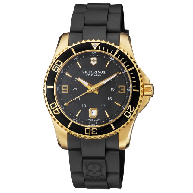 victorinox maverick quartz