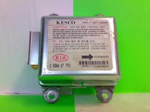Kia Clarus 96-01 Airbagsteuergerät KESCO SAT-2000A 0K9AA677F0 Steuergerät Airbag