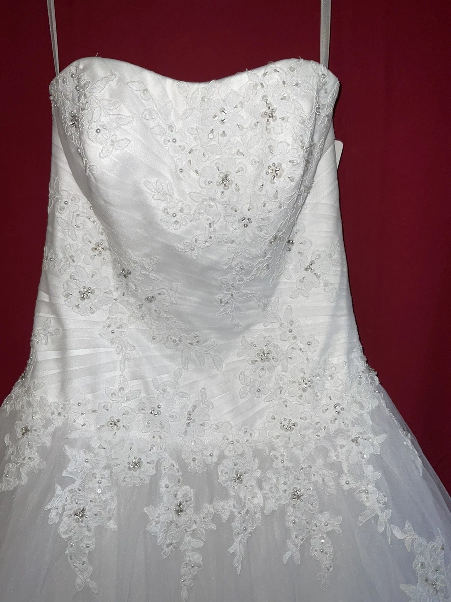 NWT DAVID S BRIDAL Strapless Tulle Ball Gown White Wedding Dress Beaded Size 8