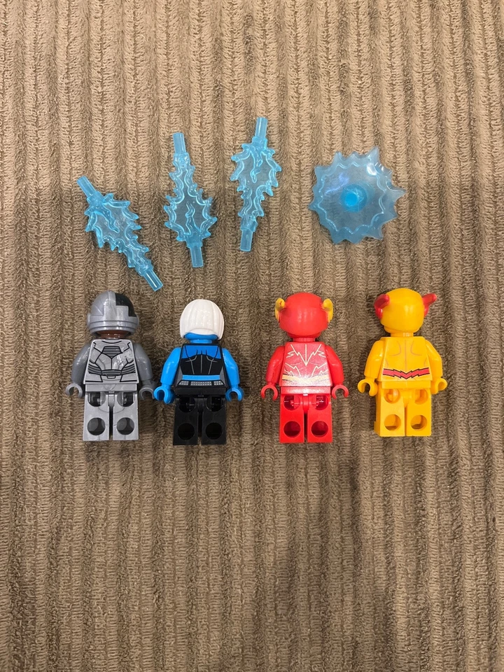 76098 LEGO Complete DC Super Heroes Speed Force Freeze Pursuit Reverse Flash - Image 2 of 4