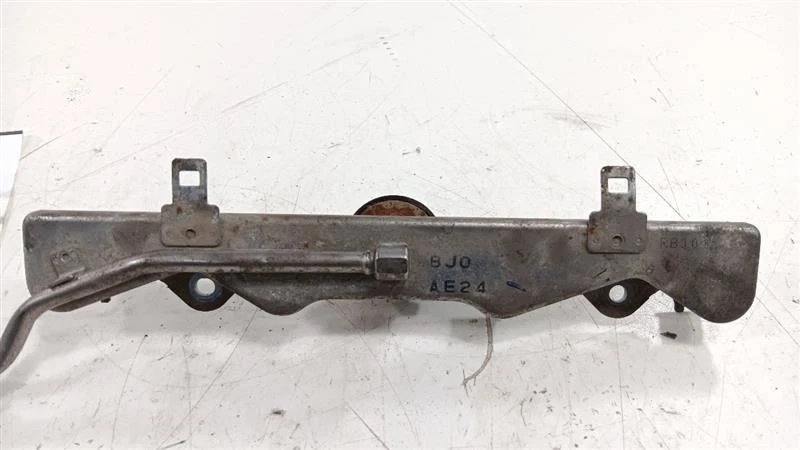 本田 Insight 燃油轨道喷射喷射器安装杆 2010 2011 2012 2013 — 第 4/4 张图片