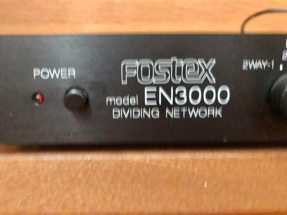 FOSTEX EN3000 DIVIDING NETWORK Channel Divider for 2Way-3Way Multi-Amp Systems - Image 3 of 3
