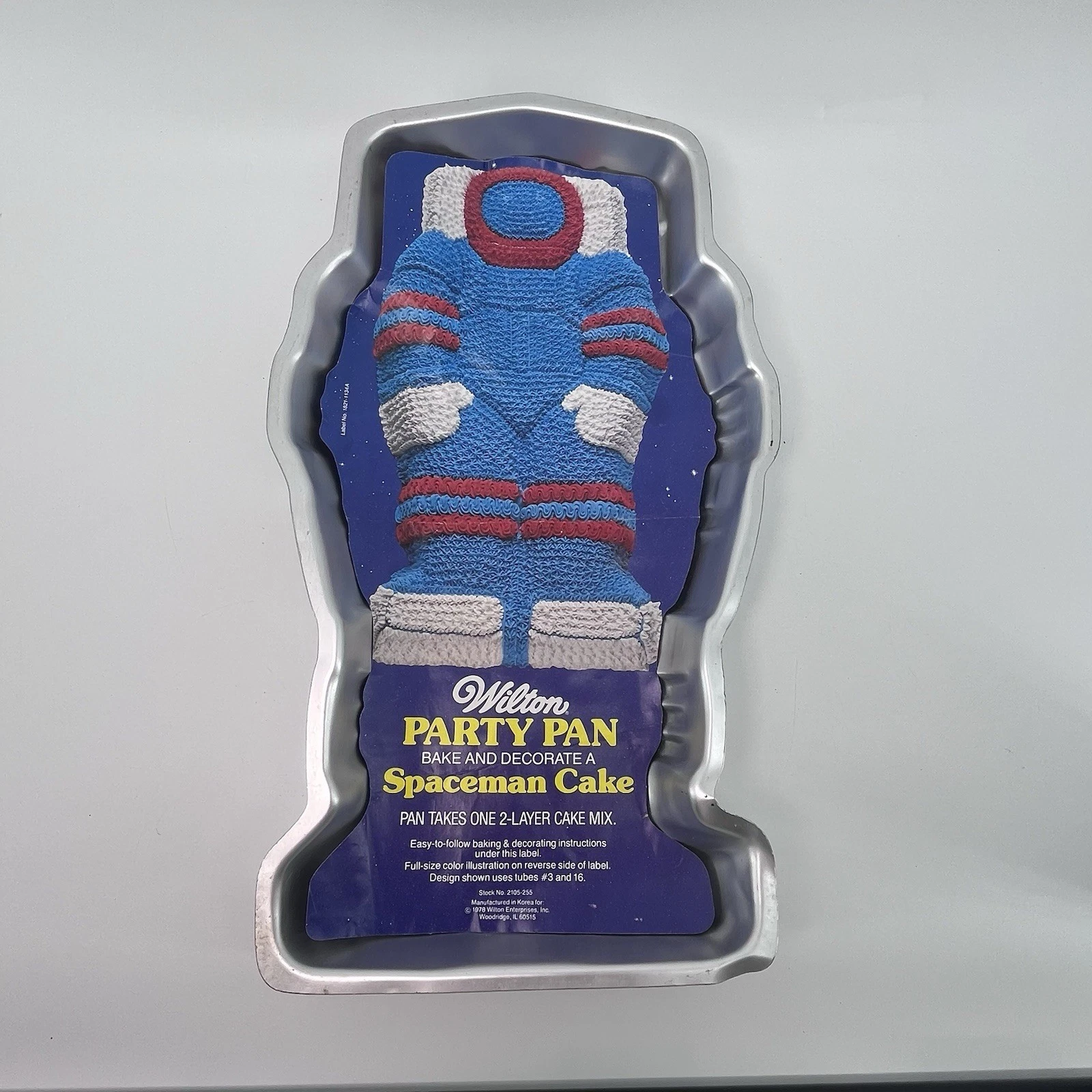 Wilton Astronaut Aluminum Cake Pan - 1978 - #502-2098