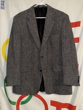 Jos A Bank Harris Tweed Herringbone Blazer Mens 44R Black White Wool Sport Coat