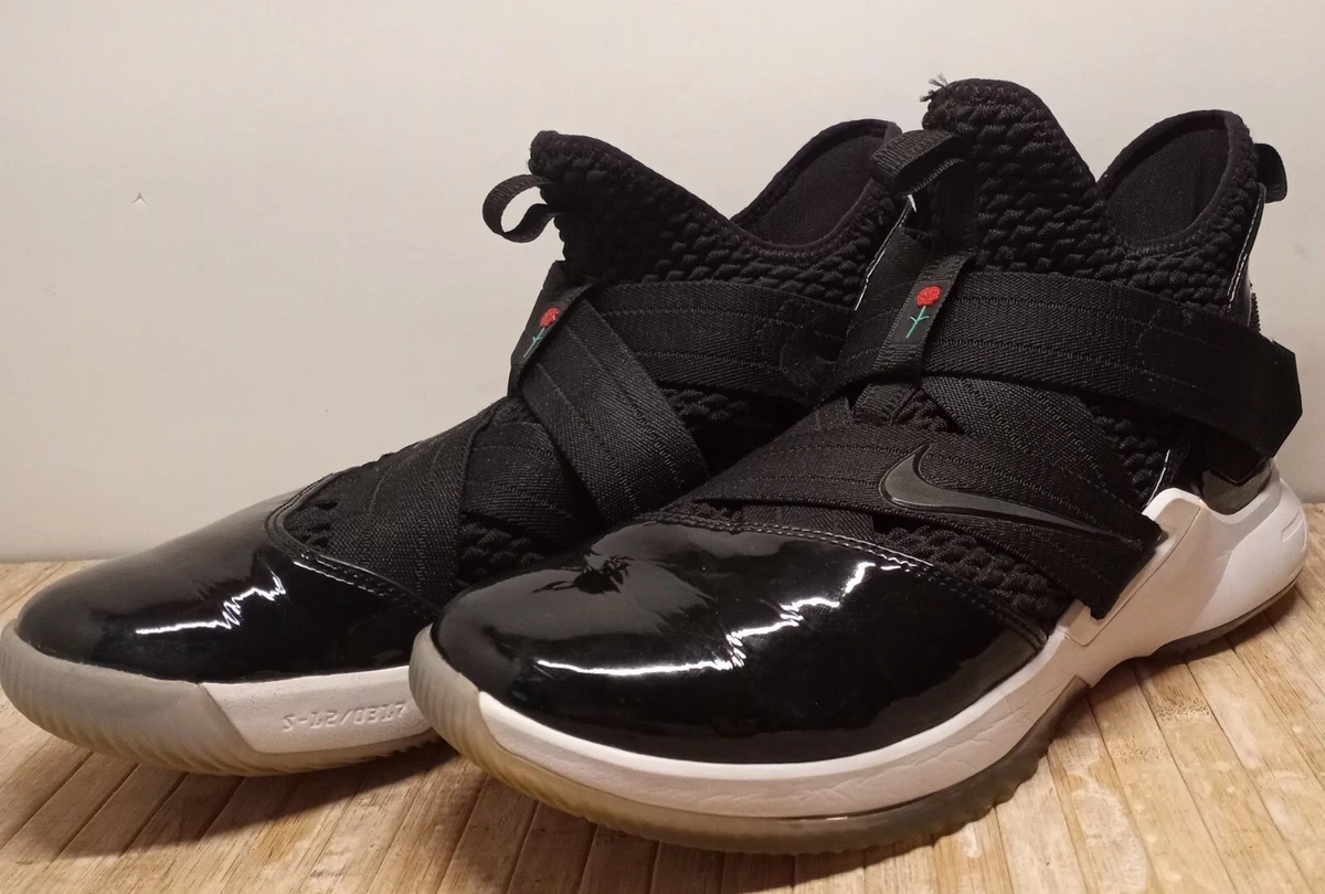 Nike Lebron James Soldier 12 Roses A04054 005 Basketball Shoes Size 8.5