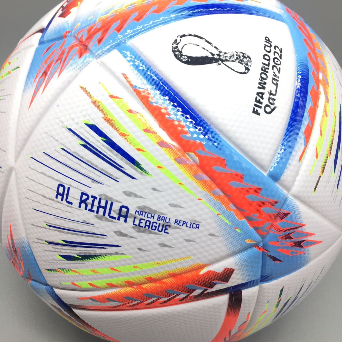 Adidas Qatar Alrihla World Cup 2022 LEAGUE SOCCER BALL Size Adidas Qatar Alrihla World Cup 2022 LEAGUE SOCCER BALL Size