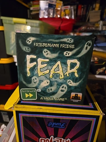 Fast Forward #1: Fear - A Fable Game - Stronghold Games (2017)