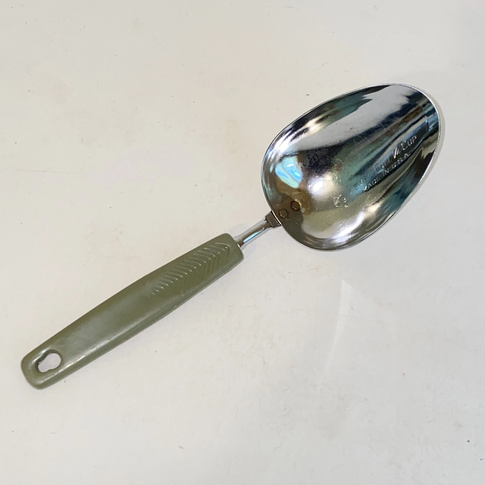 Vintage Chief 1/4 Cup Measuring Ladle Scoop Retro Avocado Green Handle