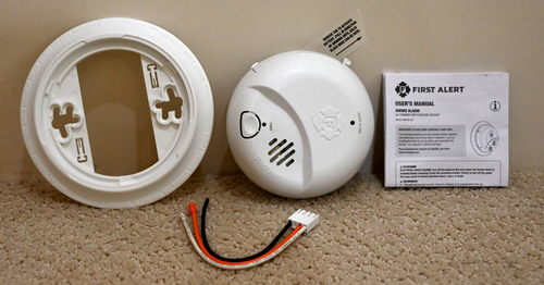 First Alert SMI100-AC Hardwired Smoke Detector - Battery Backup, White