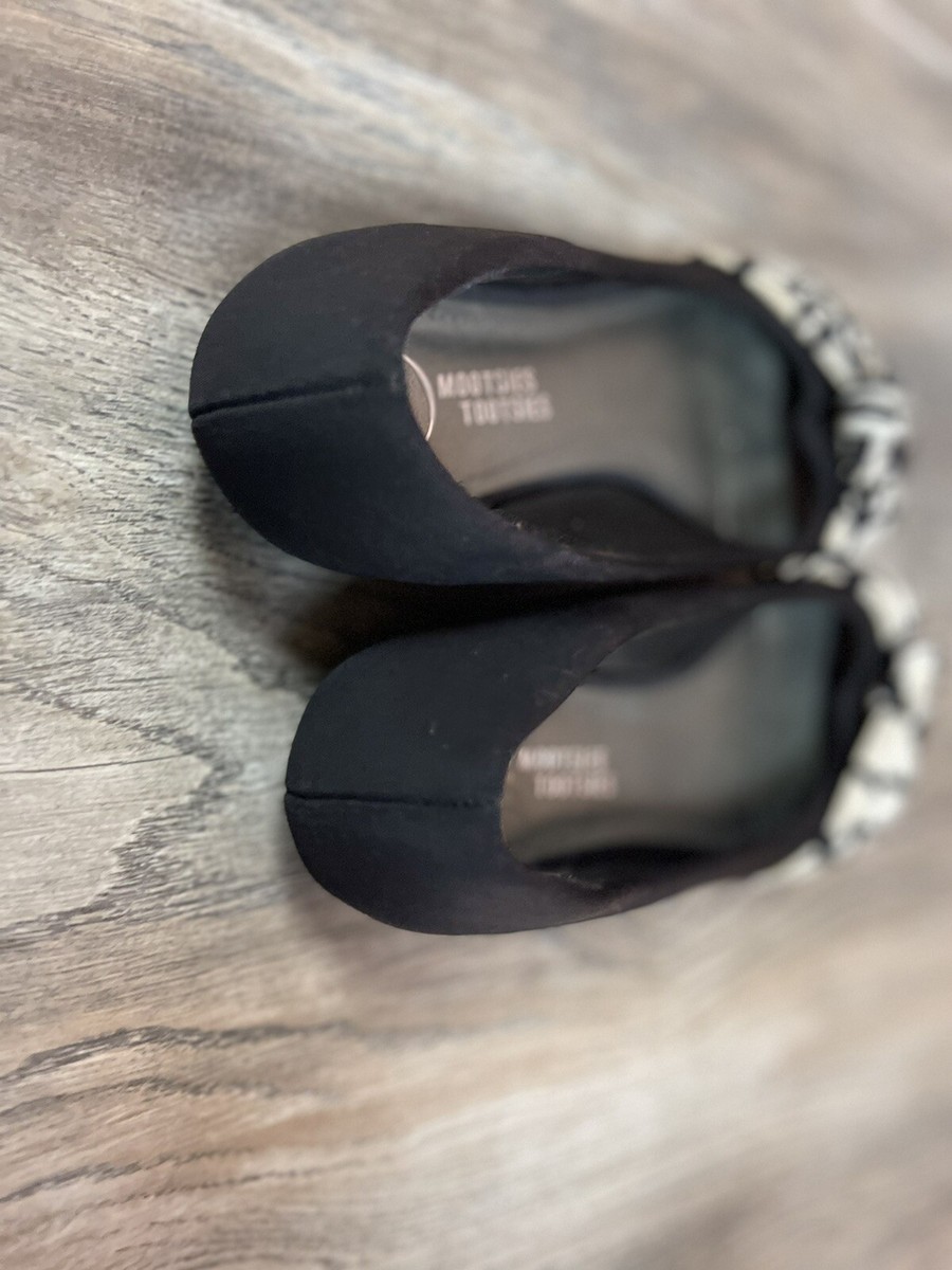 MOOTIES TOOTIES WOMENS BLACK WHITE PEEK A BOO TOES SLIP ON SANDALS SIZE  EUC