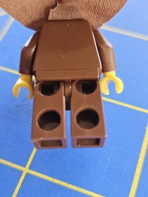 Lego Star Wars Minifigure SW0099 Anakin Skywalker Padawan Yellow Head Cape 7113 