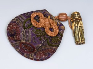 Edo Period Nanban‑style Netuke with Dragonfly Bead – Excellent Condition