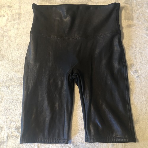 Spanx Bike Shorts Womens Medium Black Faux Leather High Rise Shapewear Bermuda - Picture 11 of 11