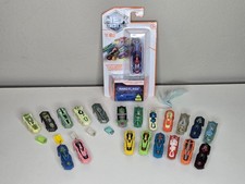 Hex Bots Nano Flash Series Collection Lot of 21 Assorted Figures and Accessories