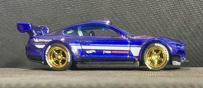 Hot Wheels Custom 18 Ford Mustang GT CUSTOM Wheel & Tire Real Riders 